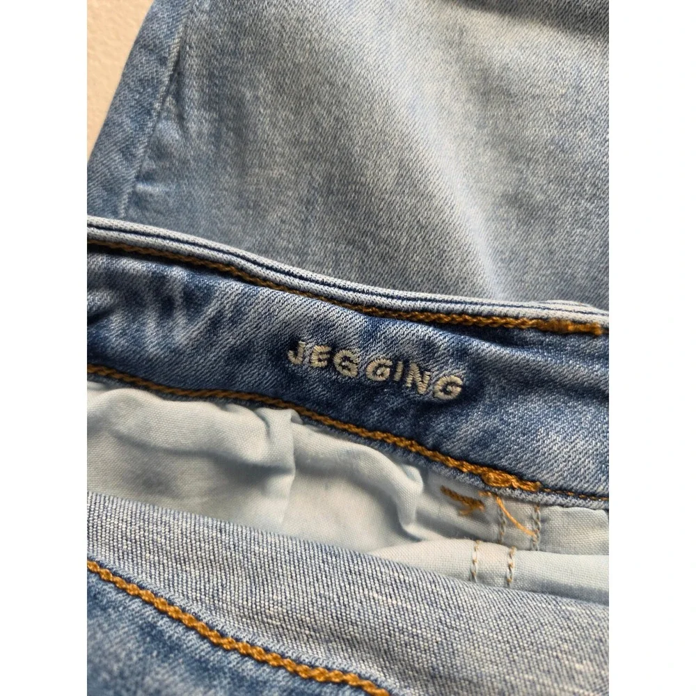 American Eagle Next Level Stretch Jegging Light Wash Blue Jeans Womens 6 Short